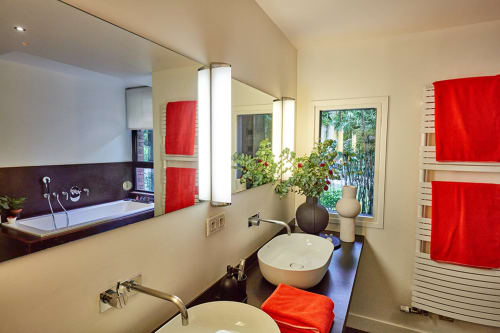 Hauts de France- Nord – Roubaix – proximité Lille – à 1 heure de Paris - Lille
centre-ville
Chambres d’Hôtes- chambre d’hôte – suites – suites familiales - location pour événements - location photo - location cinéma -  séminaires – évènements – hébergement 
– hôtel - hôtellerie
Séjour- week-end - charme – atypique – contemporain - design – visiter – détente – à ne pas manquer -  luxe – grand confort – exceptionnel – calme – bien situé – centre-ville – se reposer – loger – décoration - déco
Chambres d’Hôtes d’exception à Roubaix idéalement située à proximité des grandes écoles, des grandes entreprises et des lieux culturels majeurs de la métropole lilloise
