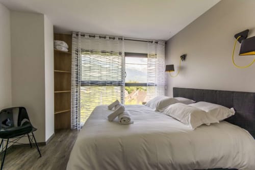 Chambre Lit 160 x 200. Magnifique vue lac, les catalons Sevrier