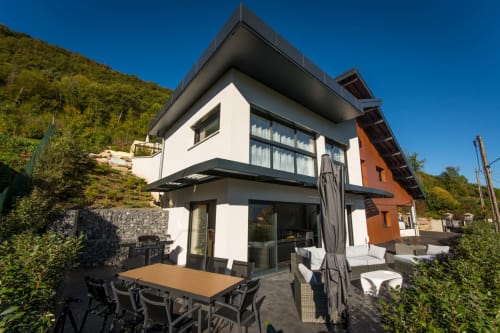 Villa d'Architecte avec terrasse vue Lac d'Annecy à Sevrier