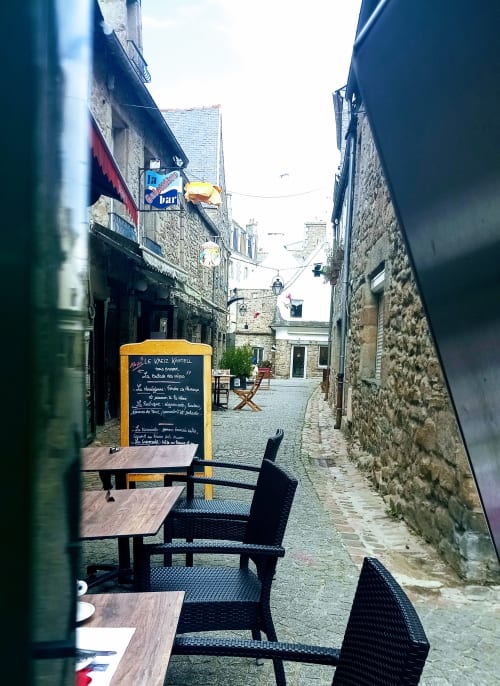 finistère, la porte du léon, gîte, location, saint pol de léon, vacances, rue au lin, atypique, charmant, bretagne, 