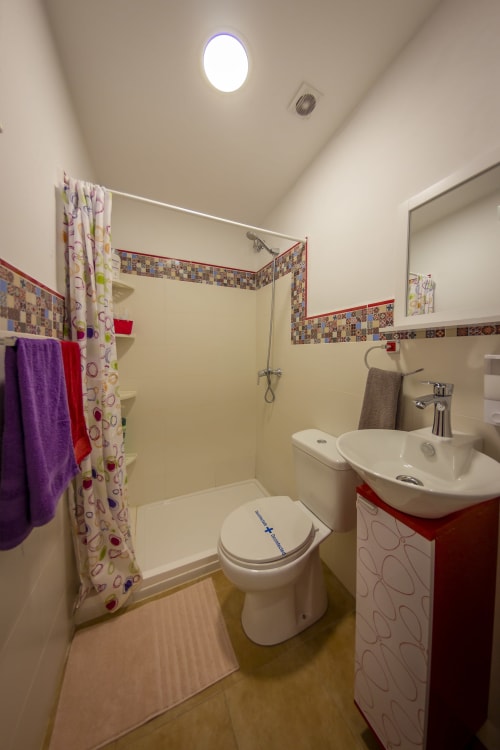 Alojamientos en Xàtiva y Alzira, España - con cocinas equipadas y wifi gratuito