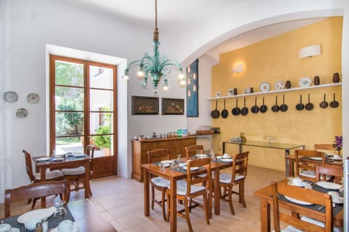 comedor del hotel can moragues