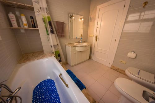Alojamientos en Xàtiva y Alzira, España - con cocinas equipadas y wifi gratuito
