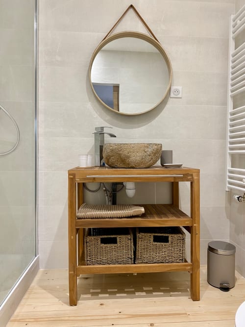 Maison de la Fessille-salle de douche privative-moment soin détente   