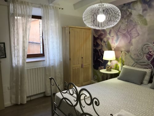 Otaksa studio in Urbino for 2 with double bed and wardrobe - near Casa Marzi in Pesaro, Marche.