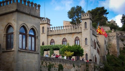 Alojamientos en Xàtiva y Alzira, España - con cocinas equipadas y wifi gratuito