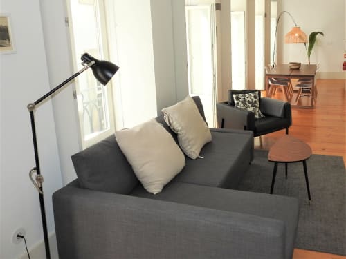 Apartment 1.2. Two bedroom apartment with Sofa bed in livingroom. Suitable for 4 persons. Dining and seating area for 5 persons. HD Smart TV. Including balcony. Located in historic center of Porto. At walking distance to most sceneries. Fully equipped kitchen with stove, oven, dishwasher, water cooker and Nespresso coffee machine (pads included). Cooling and heating by AC- Split unit.