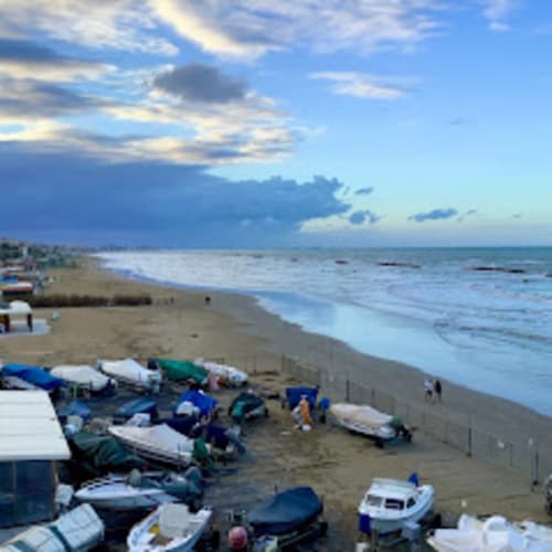 Beach - surroundings B&B Pontemare in Collemarino, Ancona, Marche.