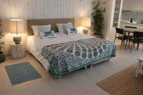 Apartamentos Algarve Golden- equipados com vista-mar em Tavira. Piscina compartilhada, wifi e ar condicionado.