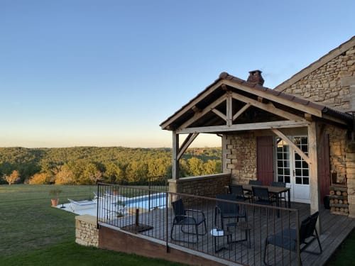 location gite de charme - vacances - saint cyprien - perigord noir - dordogne - sejour en amoureux - domaine de cazal - vacances en famille - maison avec piscine