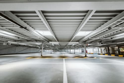 Public Underground Parking by SABA available nearby the apartment. Praça de Lisboa or Cordosas (approx. 150 meter). Pending on period of year but the costs are around 20-25 euro per day.