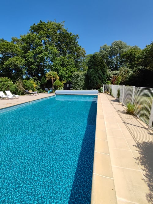 location avec grande piscine bretagne Jardin privé Villa Côté Port, Doëlan vacances en famille