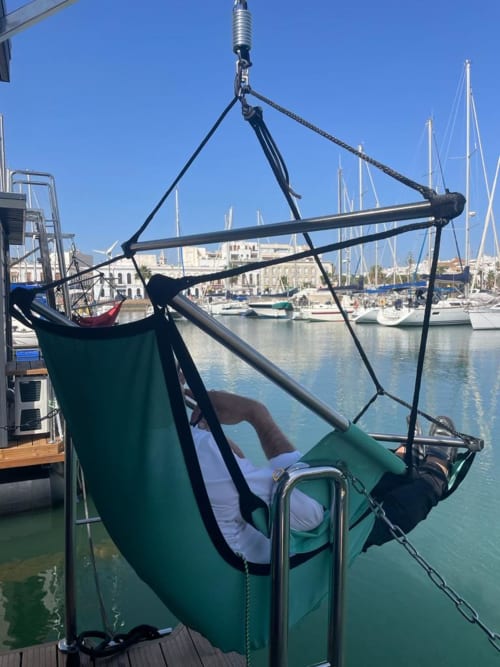 Boat Village Spain | Ayamonte, Andalucía - Dos alojamientos sobre el agua. Disfruta de maravillosos amaneceres y puestas de sol en el mar en la comodidad de un apartamento flotante de lujo. Las calles de Ayamonte y sus playas harán el resto. Spanish Algarve.