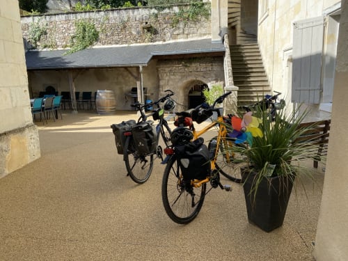 visiter les bords de Loire à vélo autour de Saumur dans le Maine et Loire - grand gîte Logis Escale