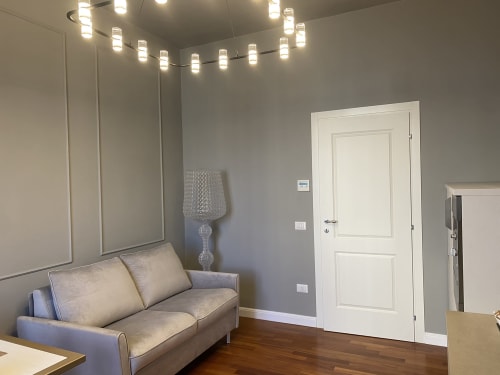 Camera "Suite Savoia"| Appartamento con cucina, camera da letto e bagno privato. Letto matrimoniale e divano letto. Presenti TV, aria condizionata, Wi-Fi - B&B Savoia nel centro di Campobasso, Molise.