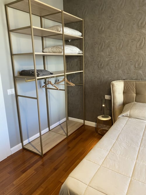 Camera "Suite Savoia"| Appartamento con cucina, camera da letto e bagno privato. Letto matrimoniale e divano letto. Presenti TV, aria condizionata, Wi-Fi - B&B Savoia nel centro di Campobasso, Molise.