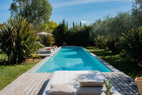 bassin de nage- maison à louer près Aix en Provence