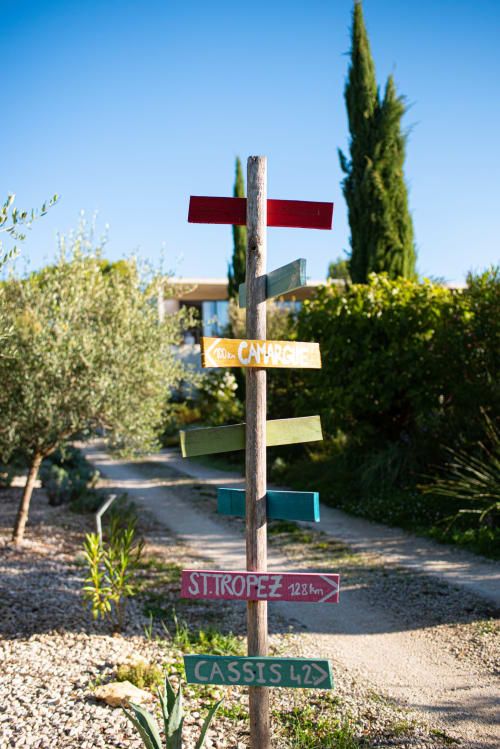 concret house for rent in Aix en Provence