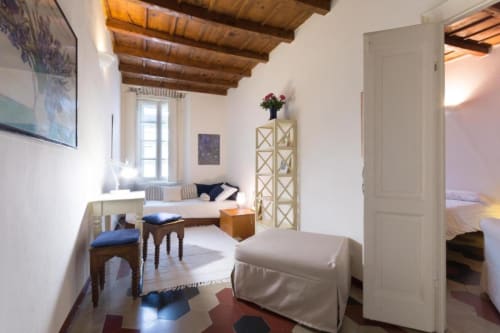 Ticinese 59| Apartment for 4 with two bedrooms, living room, kitchen and bathroom with shower. With Wi-Fi, TV and air conditioning - HB Hall, flats in the centre of Milan.