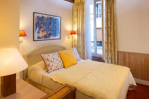 hotel-du-cygne-paris-chambre-double-jaune