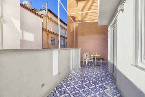 Apartment for 4 with bedroom, sofa bed in living room, kitchen, bathroom and balcony. Present TV, air conditioning and Wi-Fi - Piazza Tasso Relais in Sorrento, Campania.