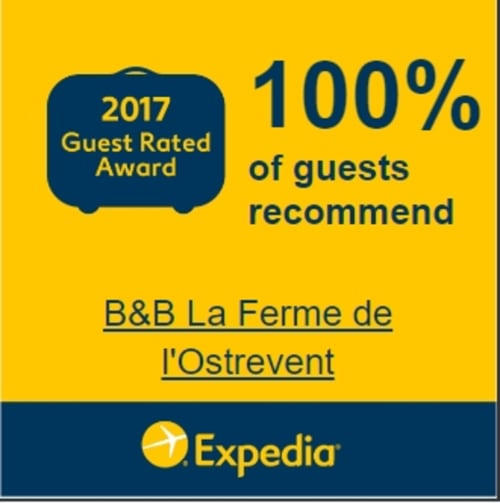 2017 Guest Rated Award badge showing 100% of guests recommend B&B La Ferme de l'Ostrevent on Expedia