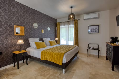 Chambre Les Milandes chambre climatisée Domaine des Pierres Blanches