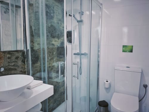 Image of the main bathroom in flat Sebastian 1