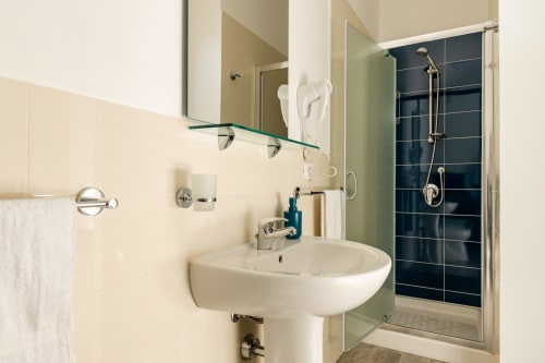 Villa Edera Porticello Santa Flavia bed and breackfast 4 - Solanto Toilet