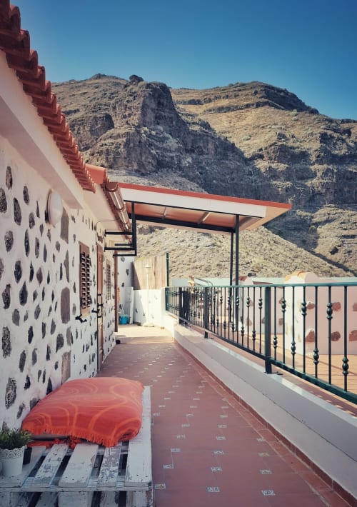 Outside corridor Casas Blancas Tasartico