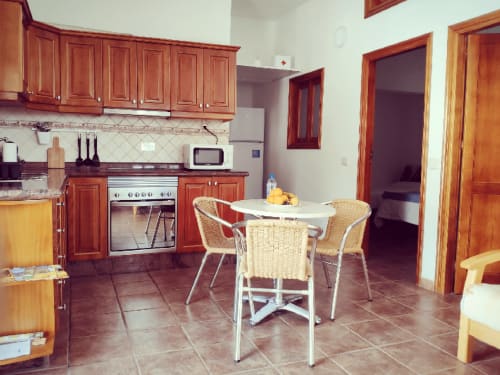 Front view Kitchen White Houses Tasartico