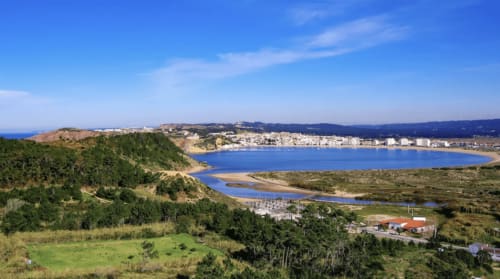 vue sur la São Martinho do Porto depuis la colline de Salir