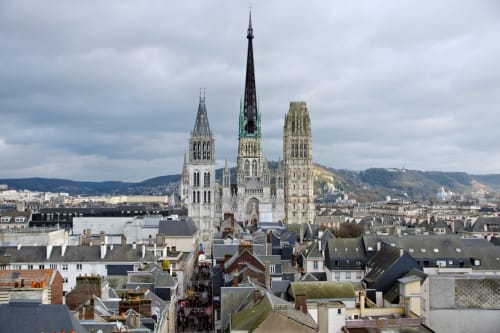 La Cathédrale de Rouen et le centre-ville historique vus de l'Hôtel Dandy, France