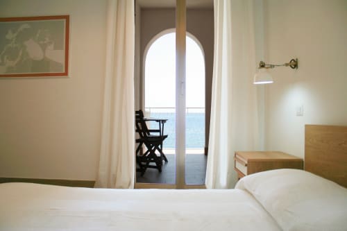 Camera con balcone fronte mare a Giardini Naxos vicino a Taormina