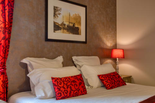 Chambre tout confort au Domaine des Pierres Blanches 