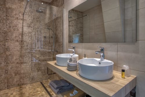 Domaine des Pierres Blanches Chambre Roque Gageac avec douche à l'italienne