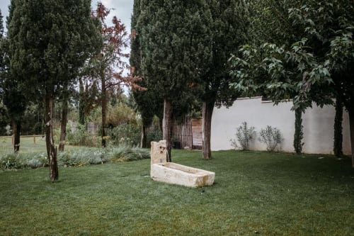 Quiet Provencal farmhouse, family weekend in the countryside, house with large garden