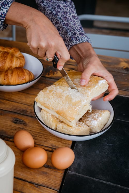 Bed and breakfast with breakfast, Saint Gilles focaccia, Provençal recipe