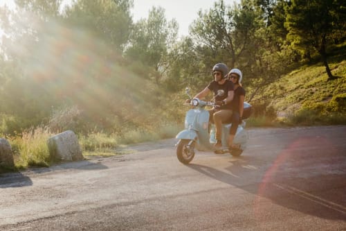 Romantic weekend in Provence, vintage electric scooter outing