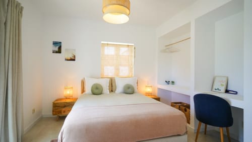 Hoopoe room | Birds of Paradise - Unique, bright and beautiful en-suite bathroom, comfy bed, a work desk and chair, a closet with hangers, shelves and a private terrace in the garden