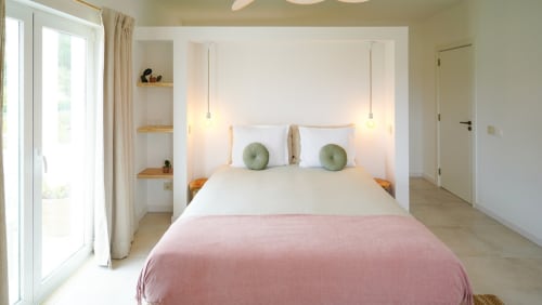 Bird of Paradise room | Birds of Paradise - Unique, large and beautiful, en-suite bathroom, comfy double bed, plus a sleeping sofa a work desk and chair, a closet with hangers, shelves and a private balcony
