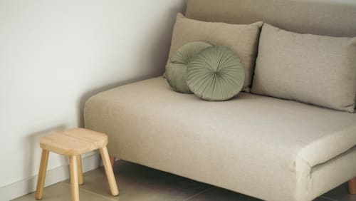 Bird of Paradise room | Birds of Paradise - Unique, large and beautiful, en-suite bathroom, comfy double bed, plus a sleeping sofa a work desk and chair, a closet with hangers, shelves and a private balcony
