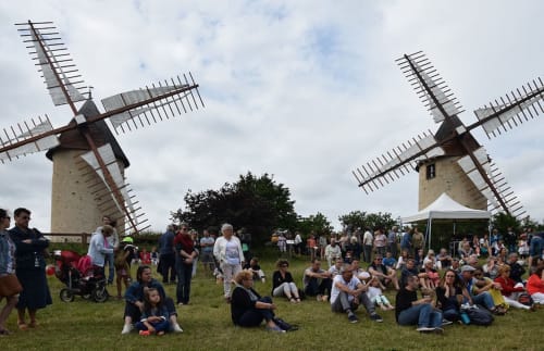 moulins jumeaux Pouzauges proche Terre et Eau Vendée