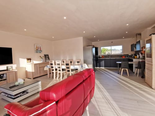 Maison de plain-pied équipée PMR - Location de vacances - Ploudalmézeau - Maison Roscaroc Aubertin - Roulotte Gites O bien-être massage Spa