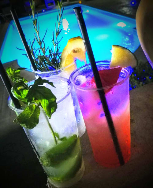Drink in piscina