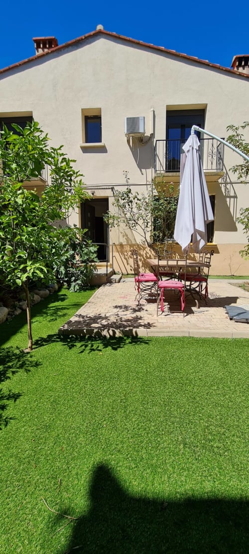 gite fleur d'oranger 6 personnes jardin clos