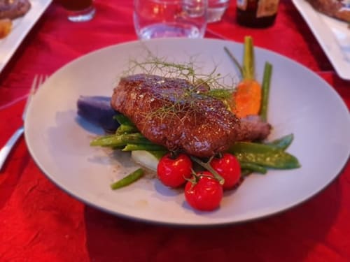 Magret de canard gourmand aux haricots verts et groseilles, Le Maquis Plage, Poggio-Mezzana