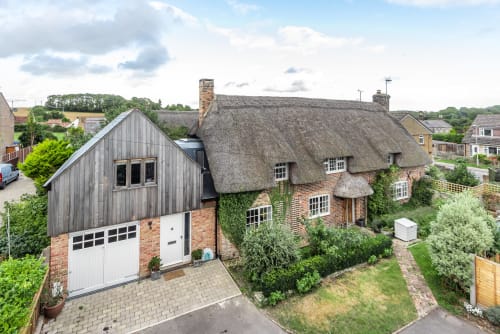Barton Cottage - Bed and breakfast, b&b, village getaway, Broadmayne, Dorchester, Dorset
