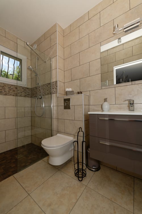 Salle d'eau chambre Clair de lune - Le Clos Magedon - Médan 