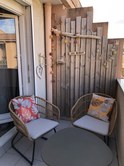 Un grand balcon en centre-ville de Sainte-Maxime . Venez découvrir !